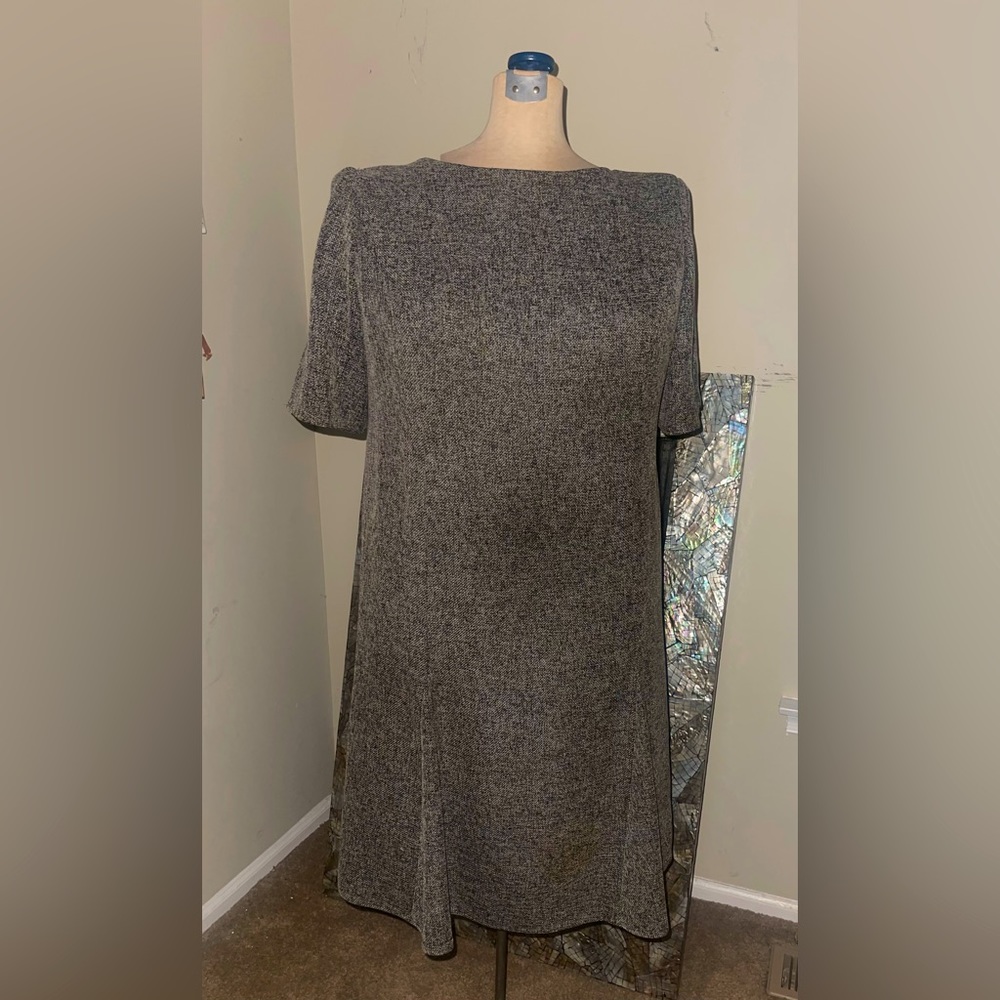 Short-sleeved Fit and Flare Dress